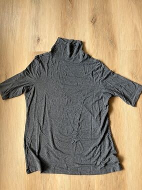 dip - Women’s Charcoal Gray Turtleneck Top - M